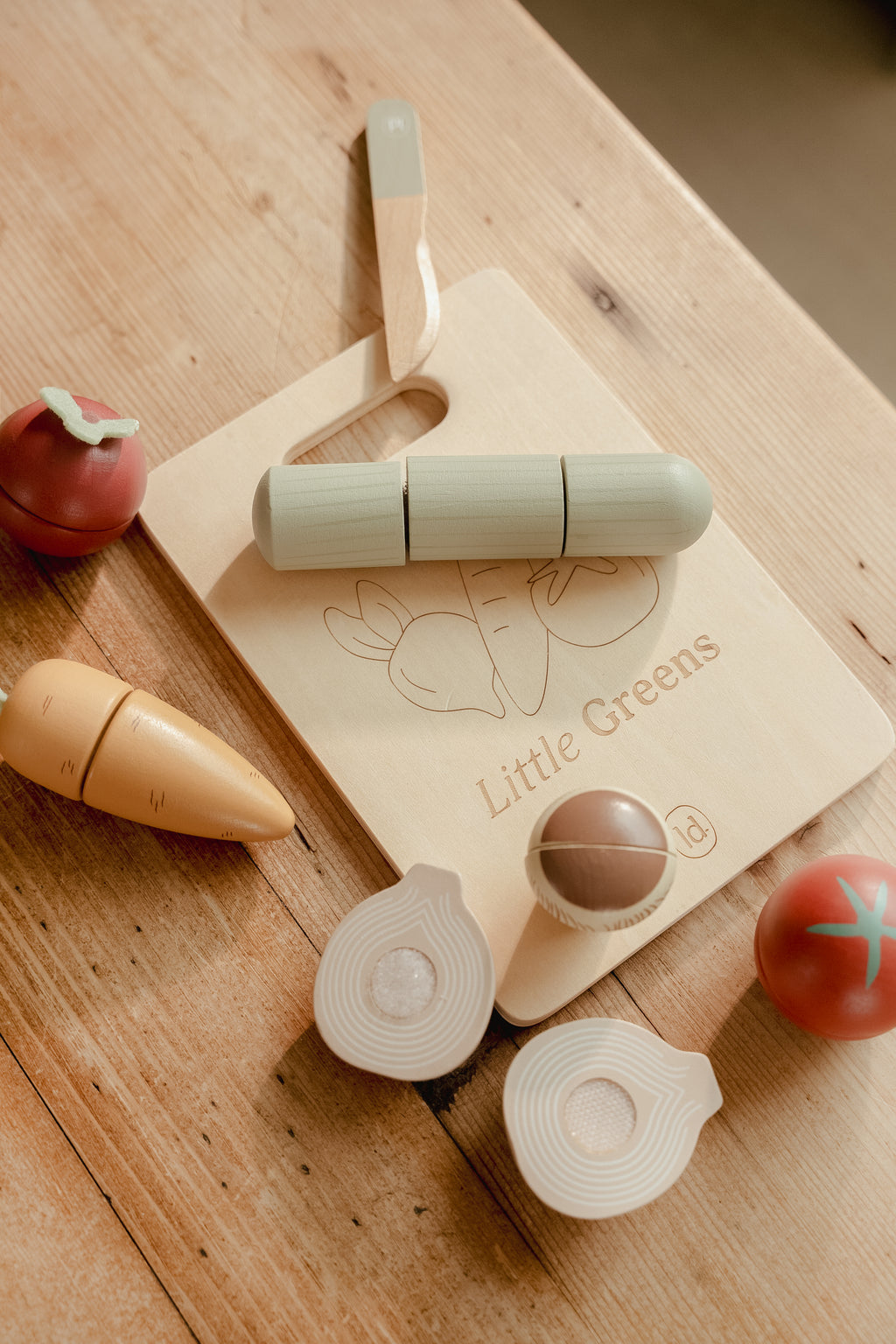 Légumes à découper en bois