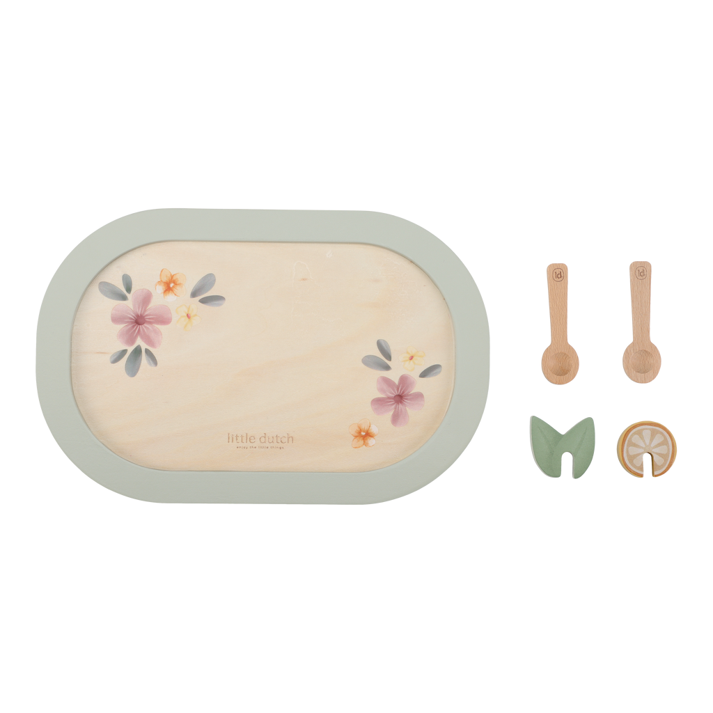 Service à thé en bois