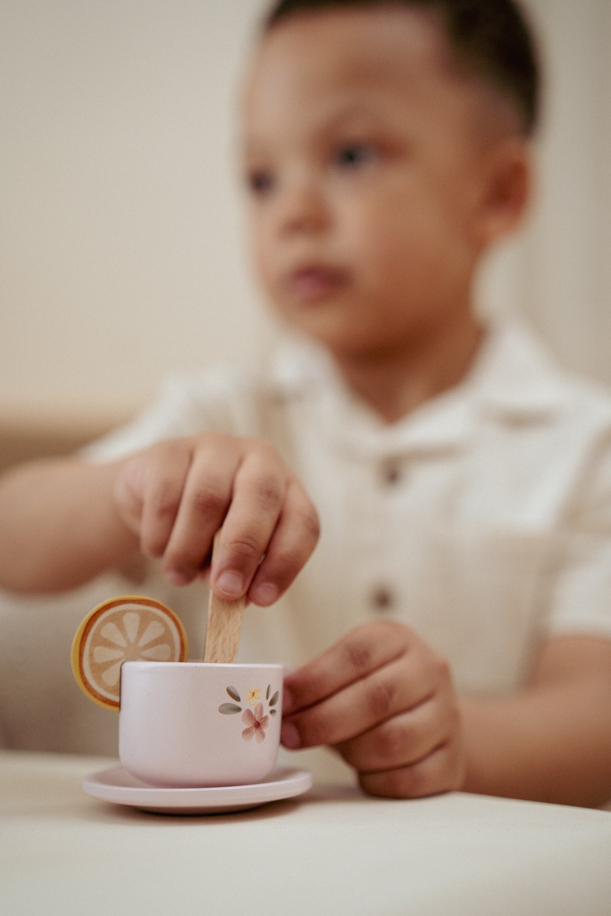 Service à thé en bois