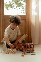Camion de pompiers et accessoires en bois